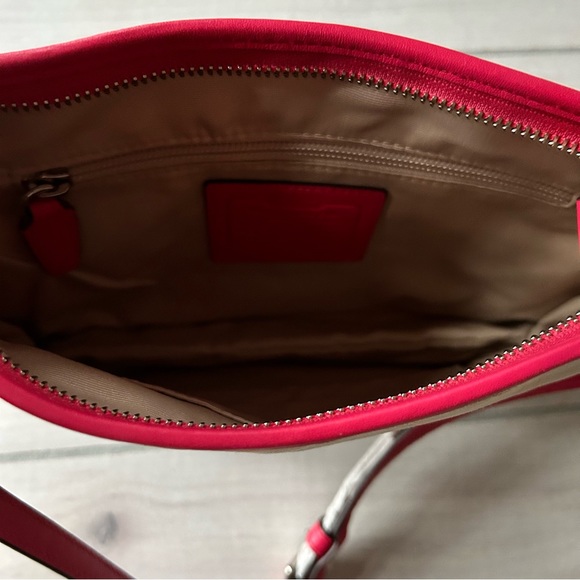 NWT 100% Authentic Coach Khaki Pink Scarlet Double Strap Handbag - Picture 4 of 7